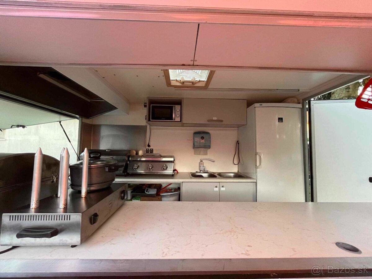 Bufet pojazdná predajňa - 3