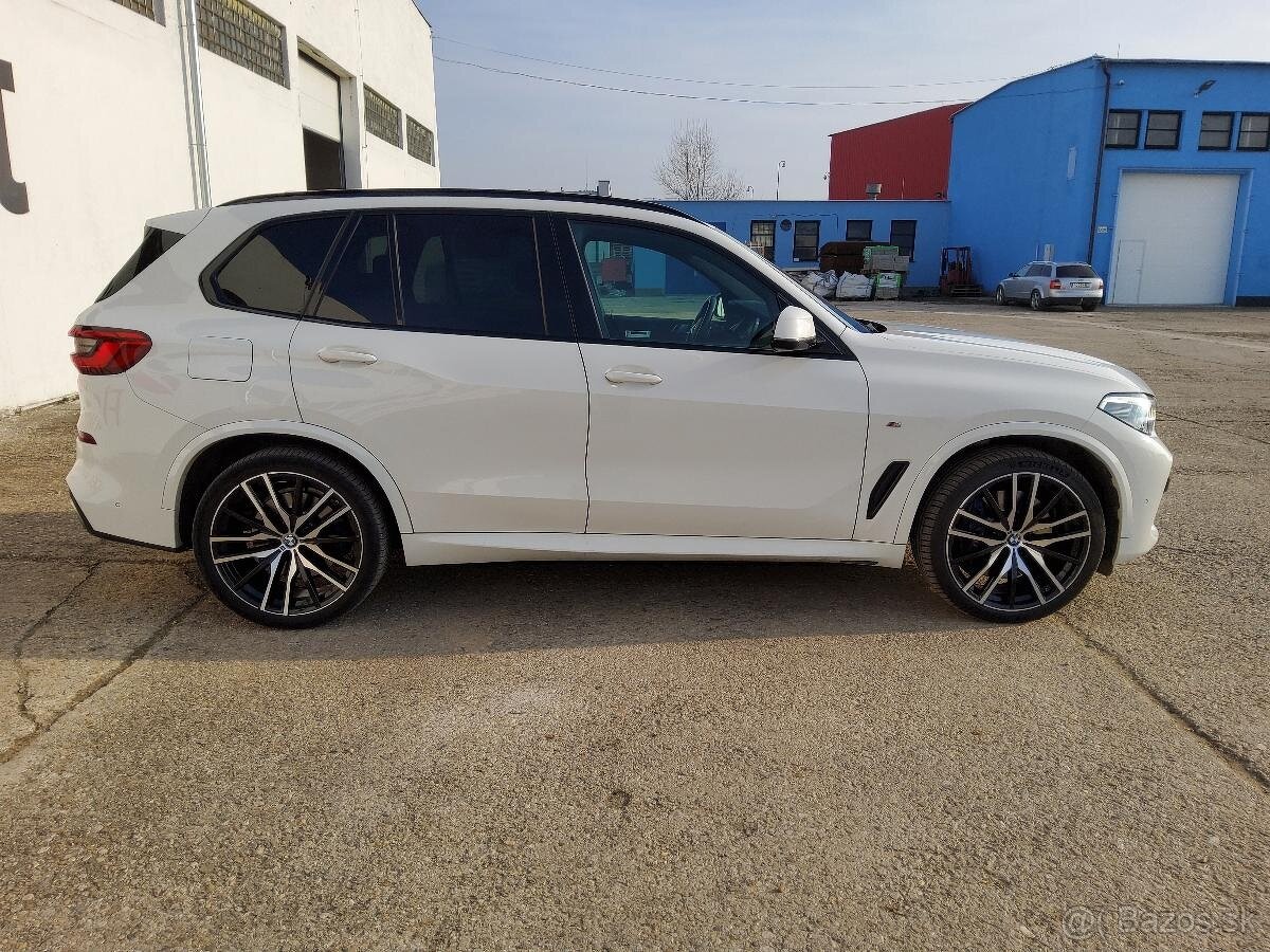 BMW X5 G05 xDrive30d M sport, Vzduchový podvozok, Laser - 3