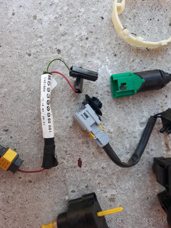 Citroen tlačidla, relé palivového čerpadla - 3