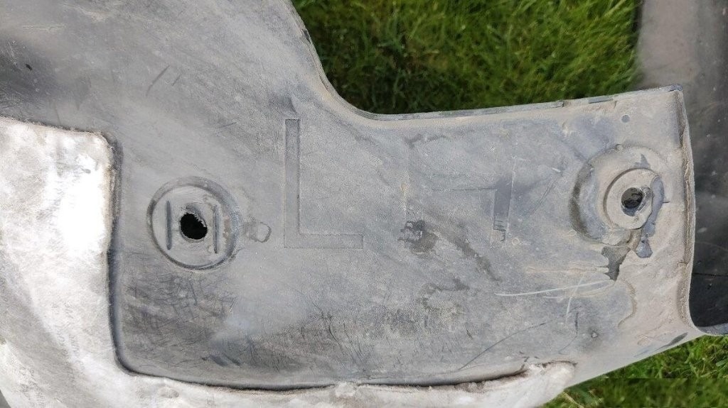 Kia Sportage IV QL 4 2016 - 2021 Lavy predny podblatnik - 3