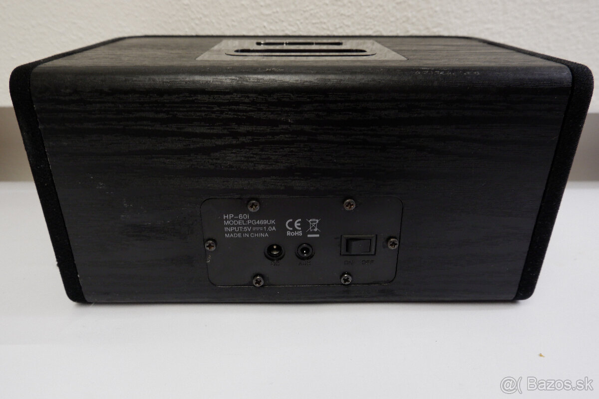 Gear4 iPod / iPhone Dock - 3