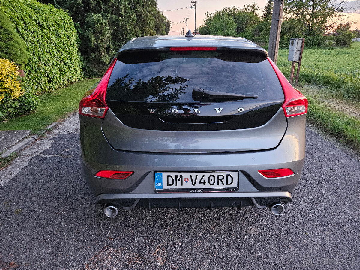 Predám Volvo V40 D3 automat R - Desing - 3