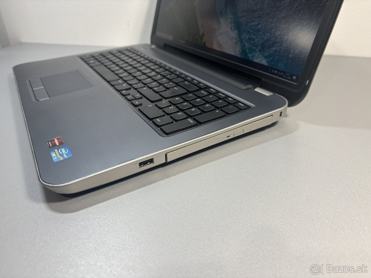 #143 - Dell Inspiron 5721/17"/i5/8GB/2GB GPU/SSD/W10 - 3