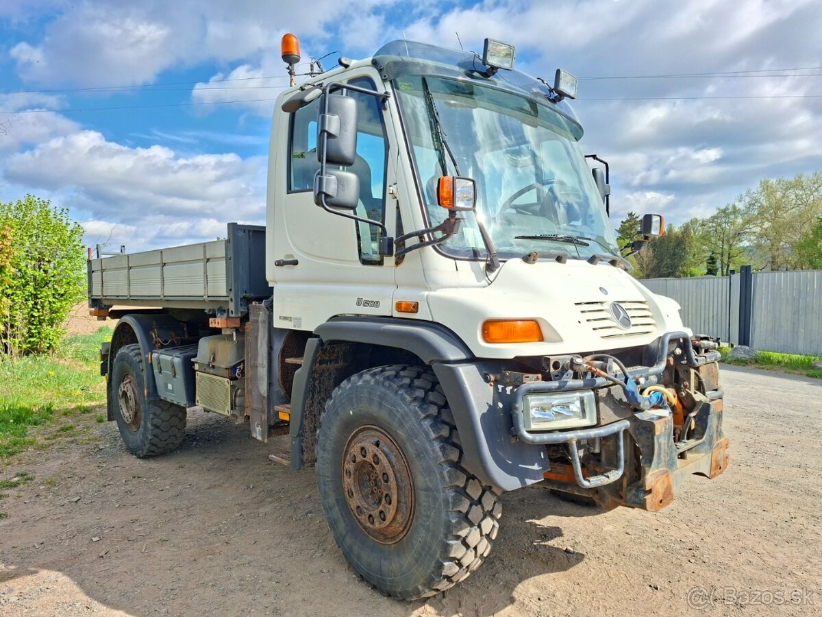 MB UNIMOG U 500 4X4 - 3