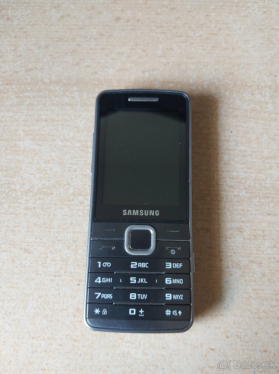 Mobil Samsung S5610 - 3
