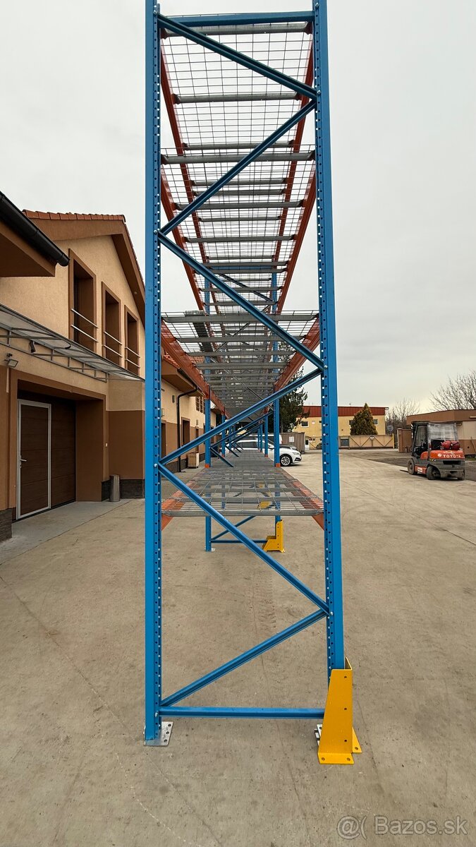 Paletove regale s rostom - 3