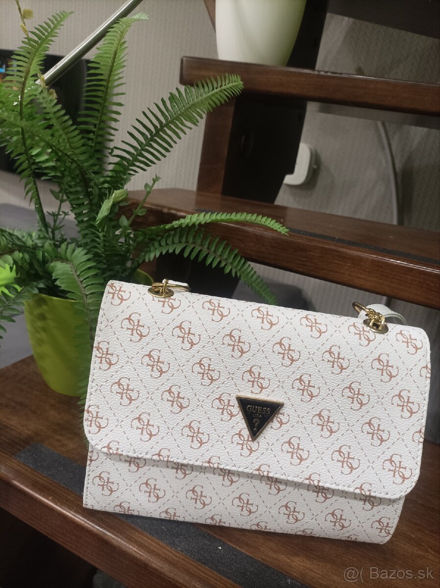 Kabelka Guess - 3