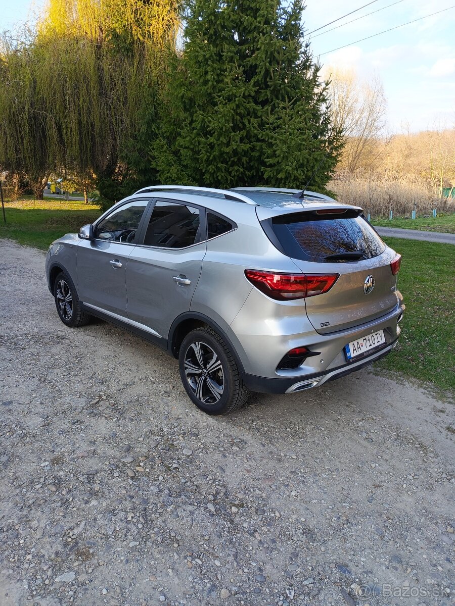MG ZS - 3
