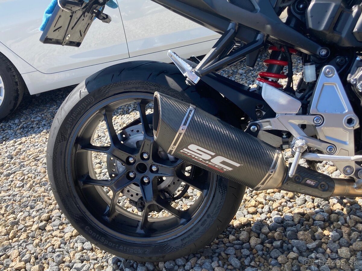 Honda cb1000r - 3