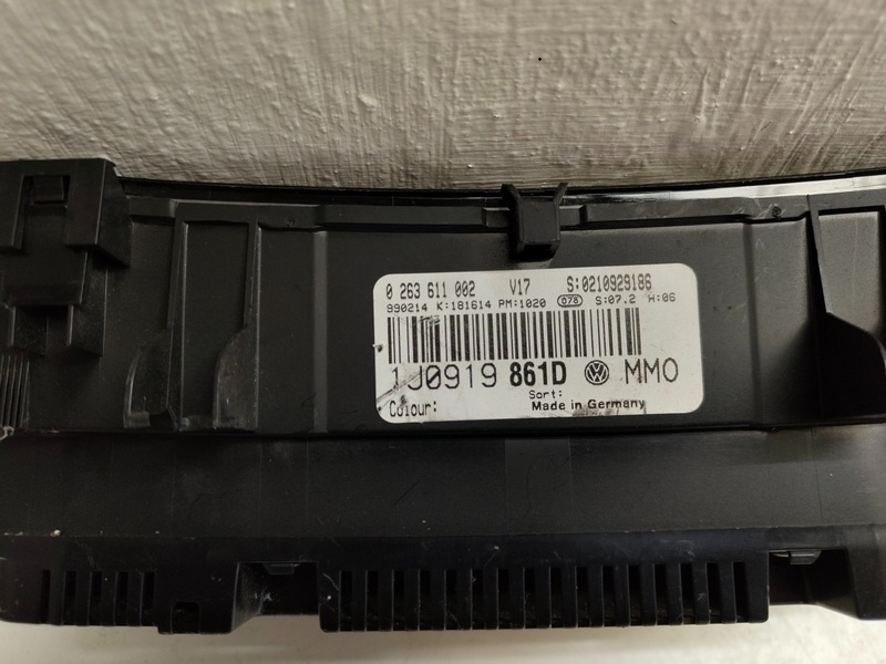 tachometer vw golf 1J0919861D 30€ - 3