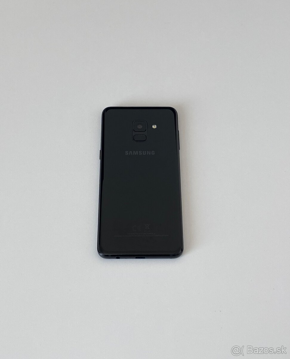 Samsung Galaxy A8 32GB Black - 3