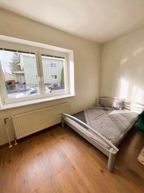 Zariadený 1 izbový byt v centre Malaciek na prenájom. - 3