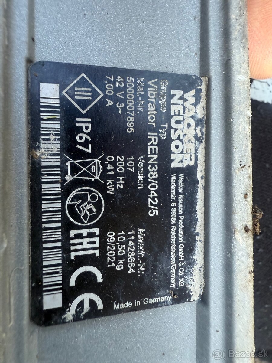 Predám Elektrický vysokofrekvenčný ponorný vibrátor - 3