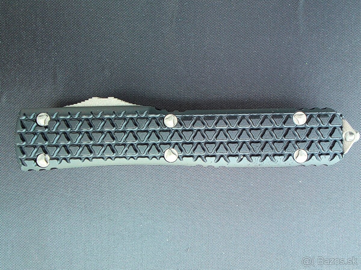 Microtech Ultratech Hellhound Tri Grip Gun Metal - 3