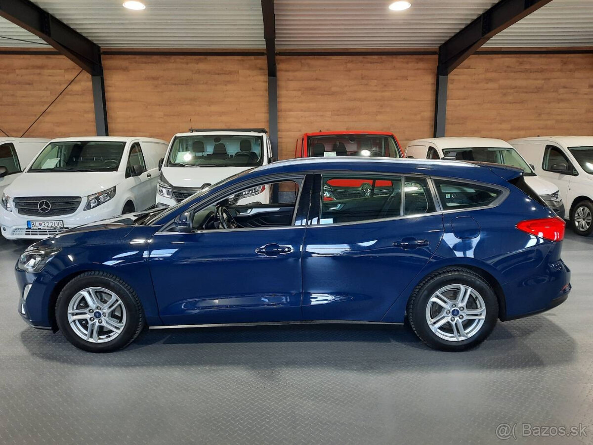 Ford Focus Kombi 2.0 TDCI AUTOMAT Titanium - 3