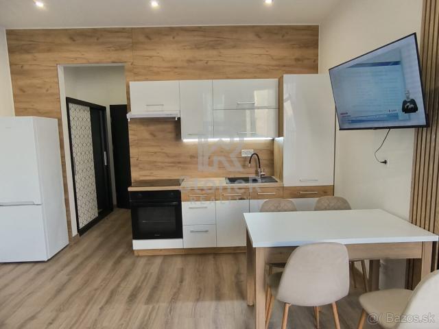 Prenájom 2 izbového bytu v centre - 3