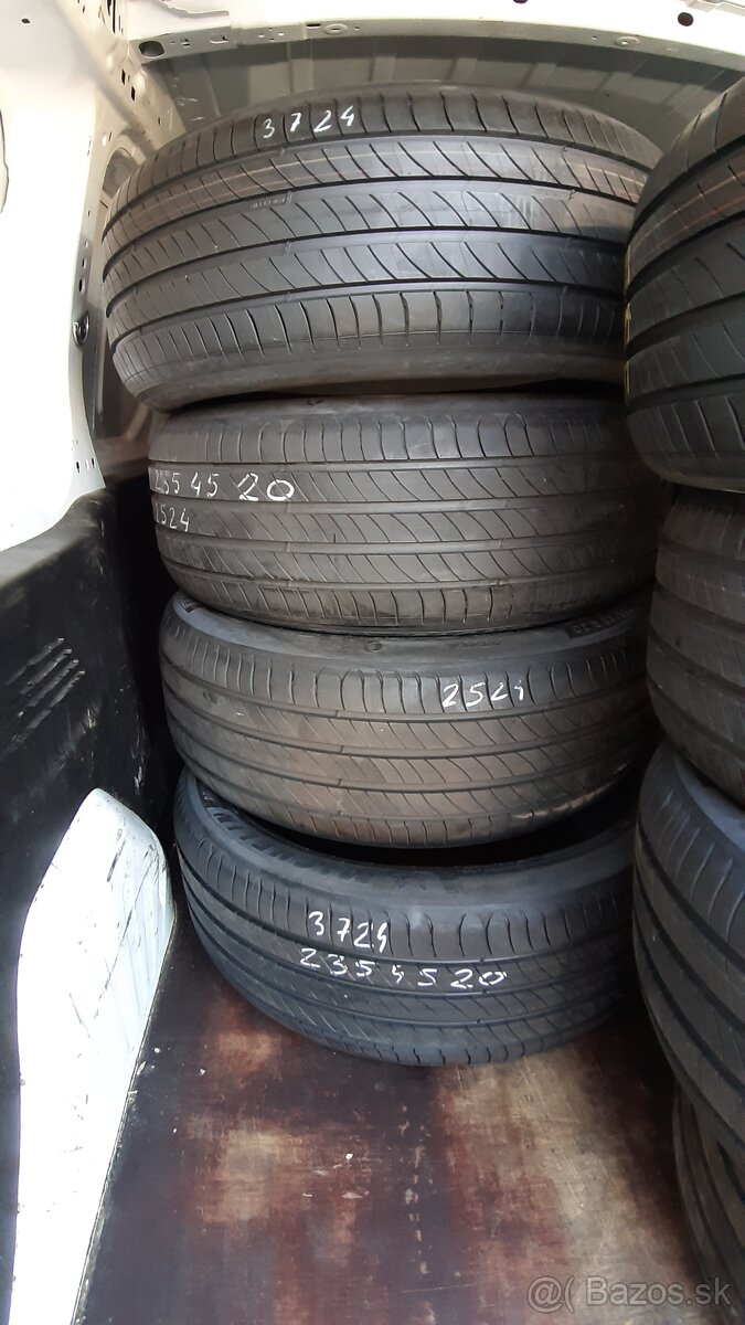 Michelle letní 4ks 235/45/20 nove - 3