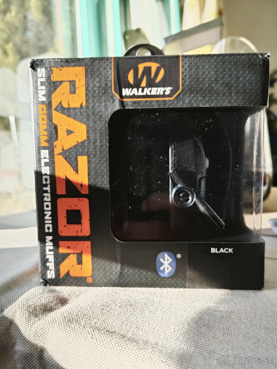 Walker's Razor Electronic Quad Muff w/ Bluetooth - 3