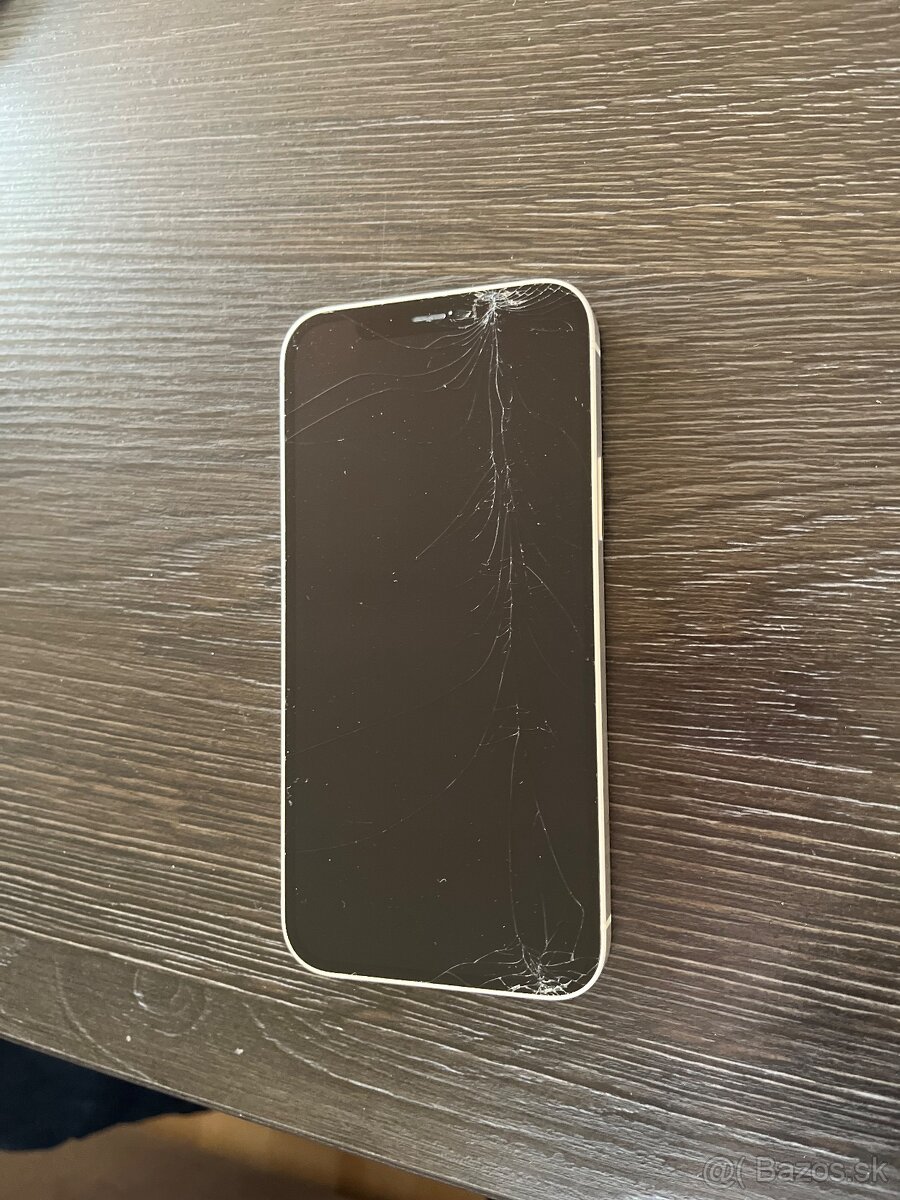 Apple iPhone 12 128GB - 3