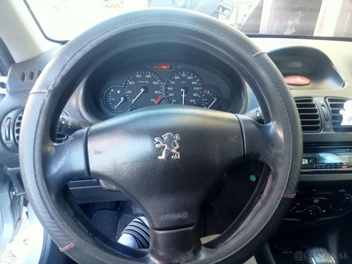 Peugeot 206 - 3