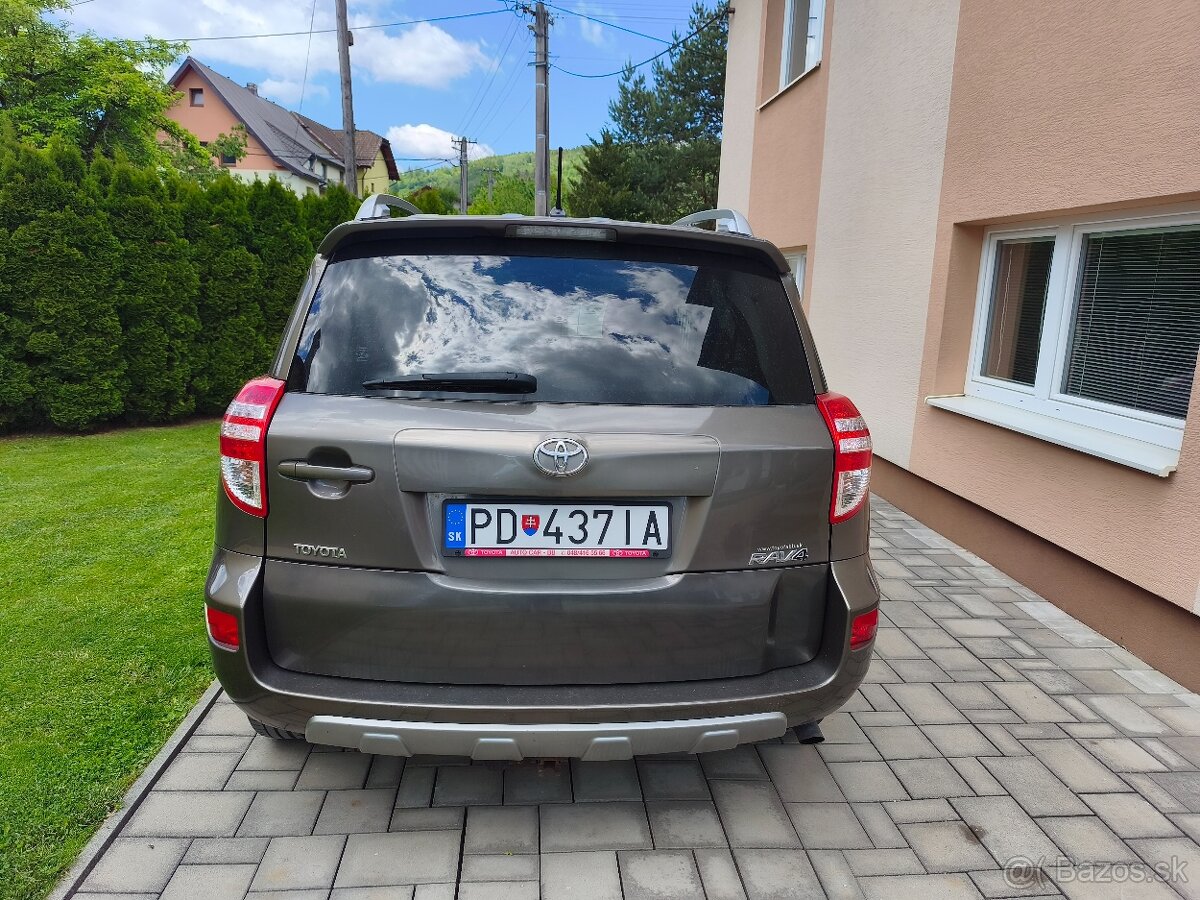 Predám Toyotu RAV4 2011 - 3