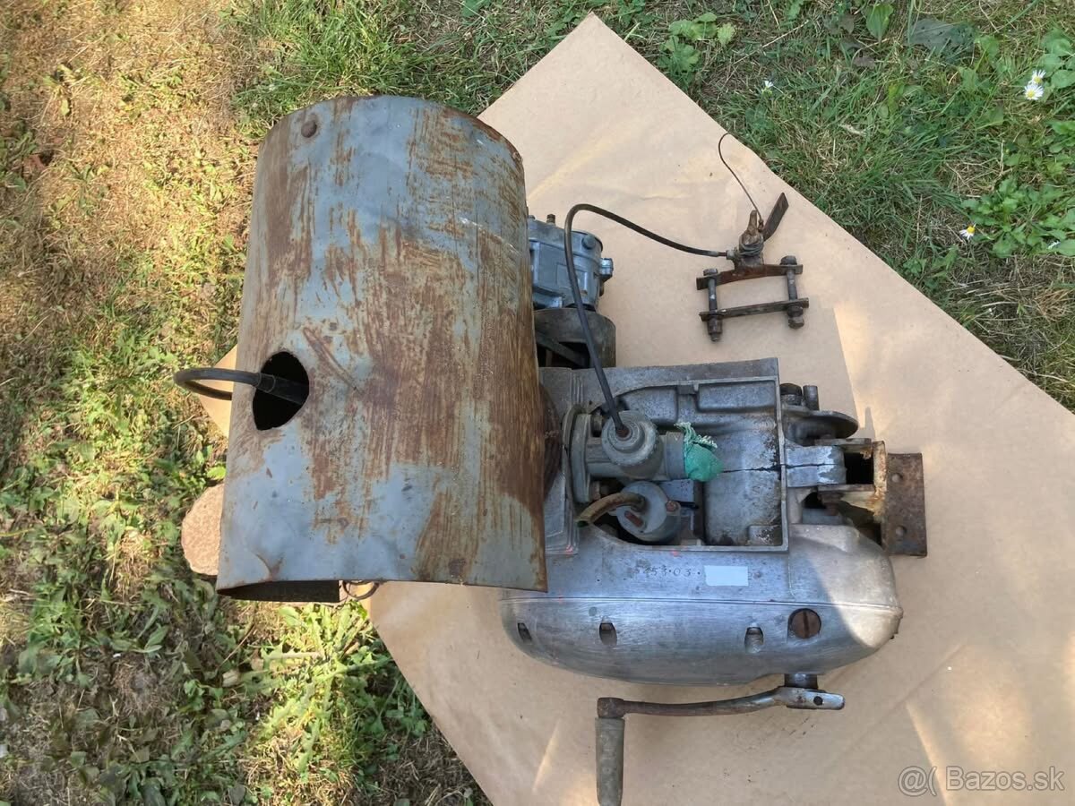 Motor CZ 125/453 - 3