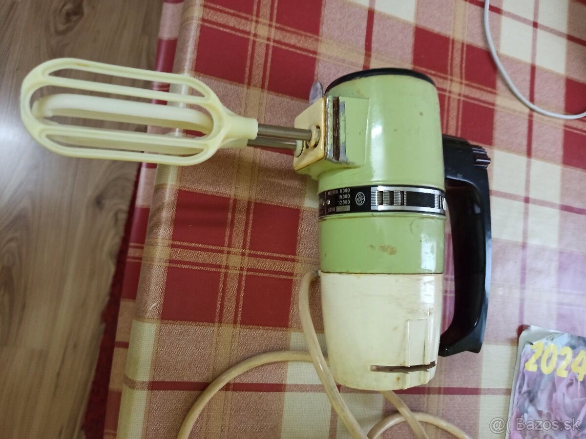 Predám funkčný retro mixér. - 3