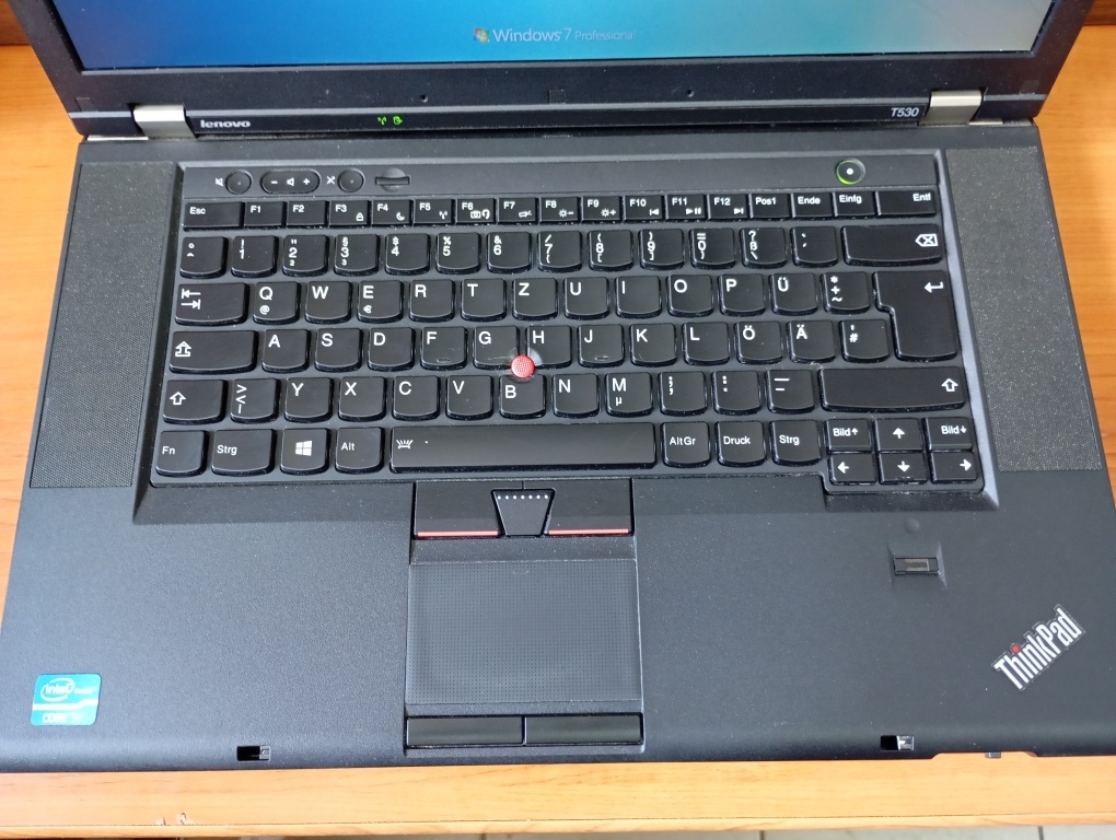 Lenovo Thinkpad T530 , Windows 7 , Intel core i7 , 8gb ram - 3