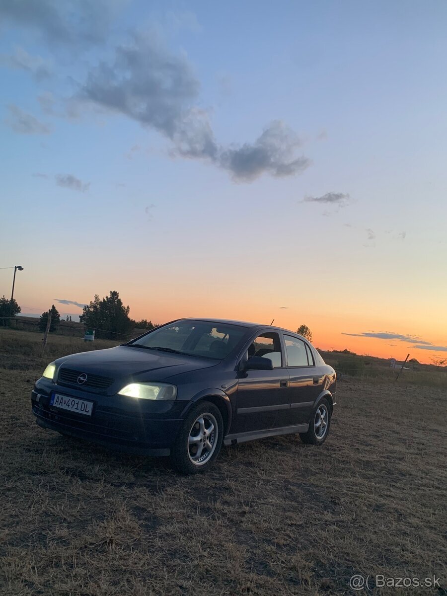 Opel Astra G - 3