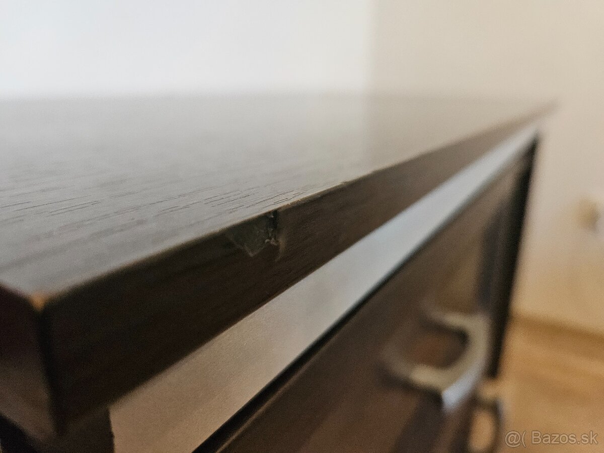 KANCELÁRSKY STÔL - 3