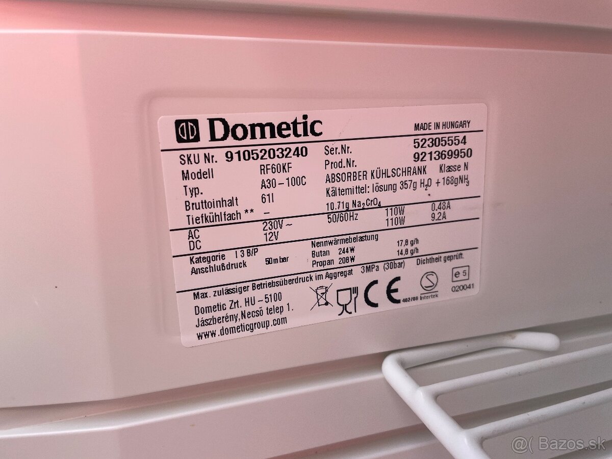 Dometic 12v 220v plyn - 3