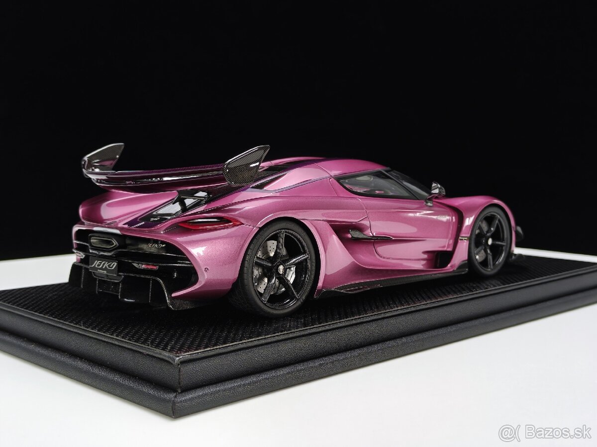KOENIGSEGG JESKO VIOLA | FRONTIART 1/18 - 3