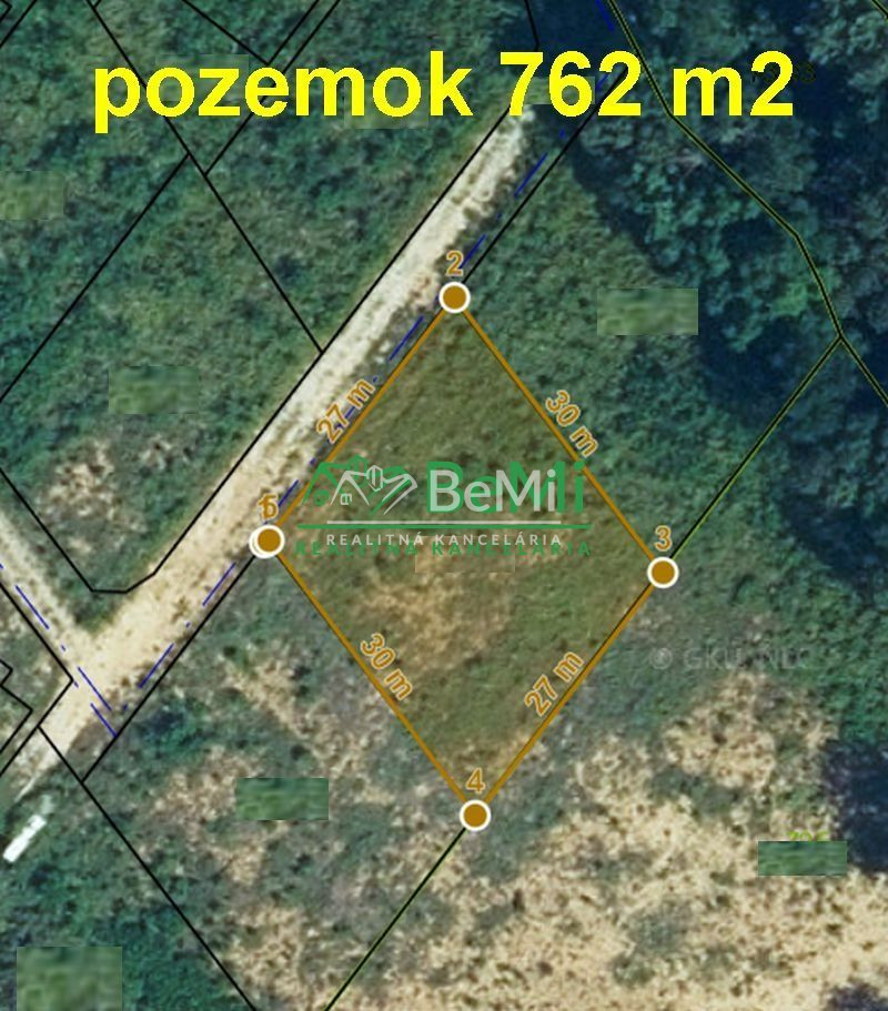 Pozemok 762 m2 Podhorany ID 415-14-MIG - 3
