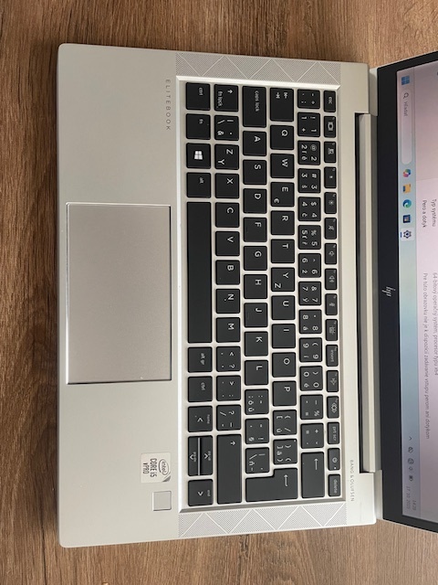 Paradný HP EliteBook 830 G7 - 3