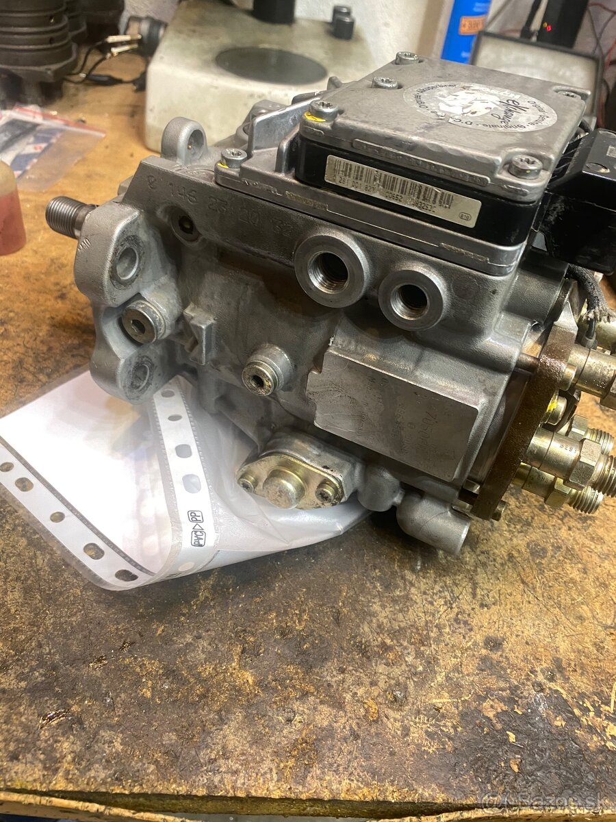 Vstrekovacie cerpadlo Cummins V6 - 3