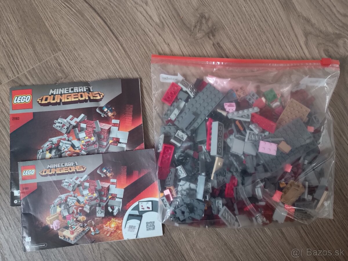 Lego Minecraft 21163 The Redstone Battle - 3