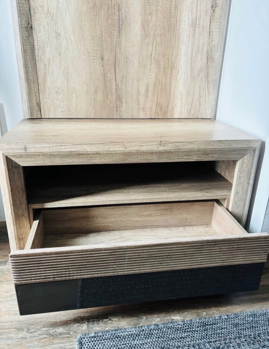 Predsienova zostava - 3