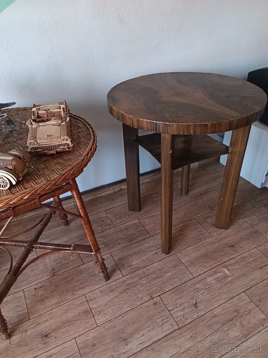 STARY RETRO STOL - 3