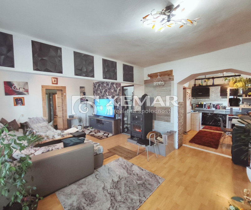 Predaj dvoch 2-izbových bytov v celku vo Veľkom Krtíši - 3