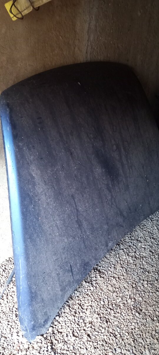 Touareg 7L predná kapota - 3