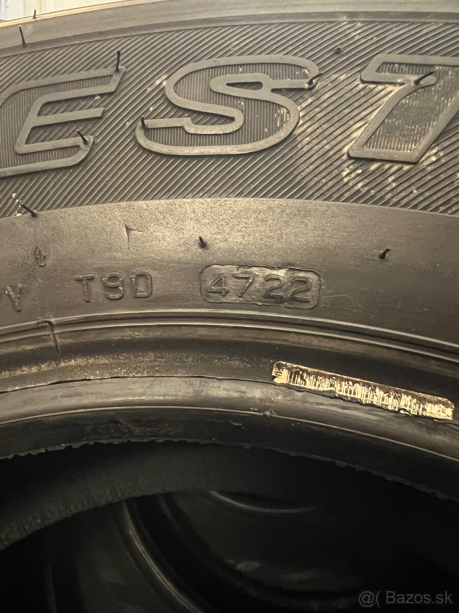 Brigestone Dueler A/T 265/65/R17 - 3