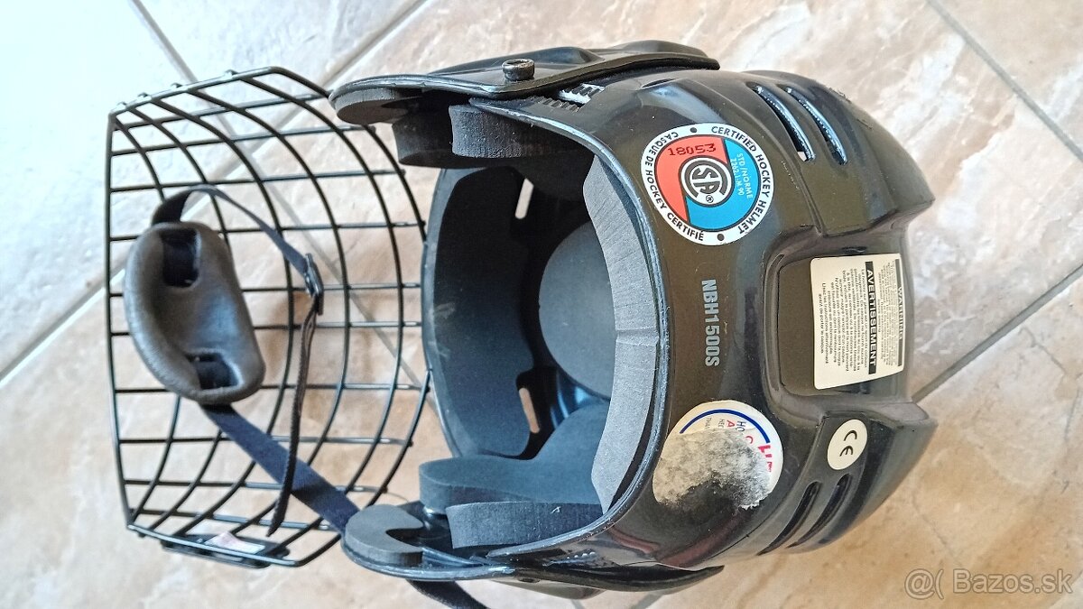 Prilba Nike Bauer FM2500 S - 3