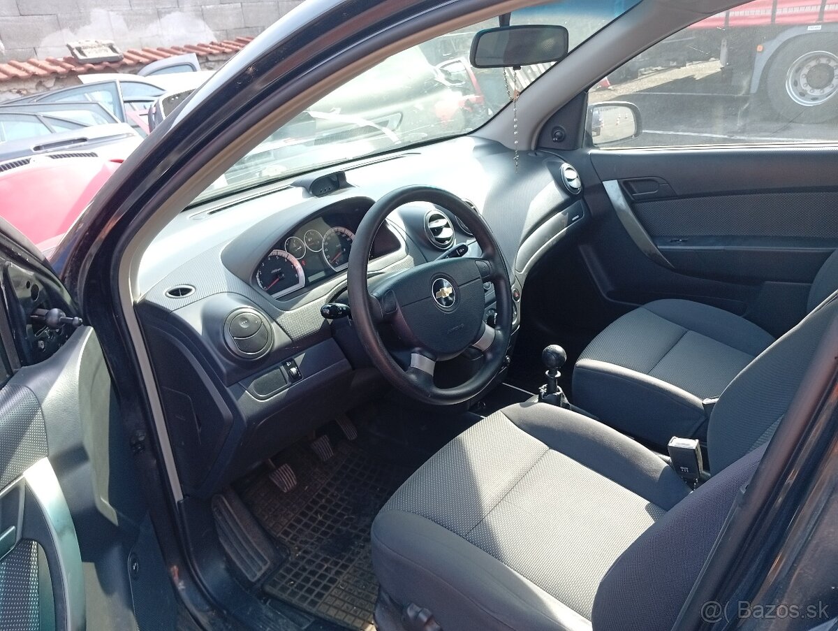 Aveo - 3