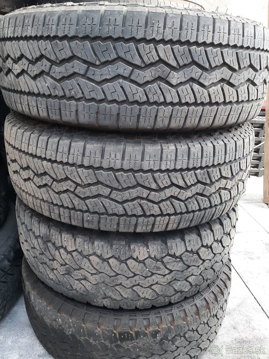 falken 215/60 R17 - 3