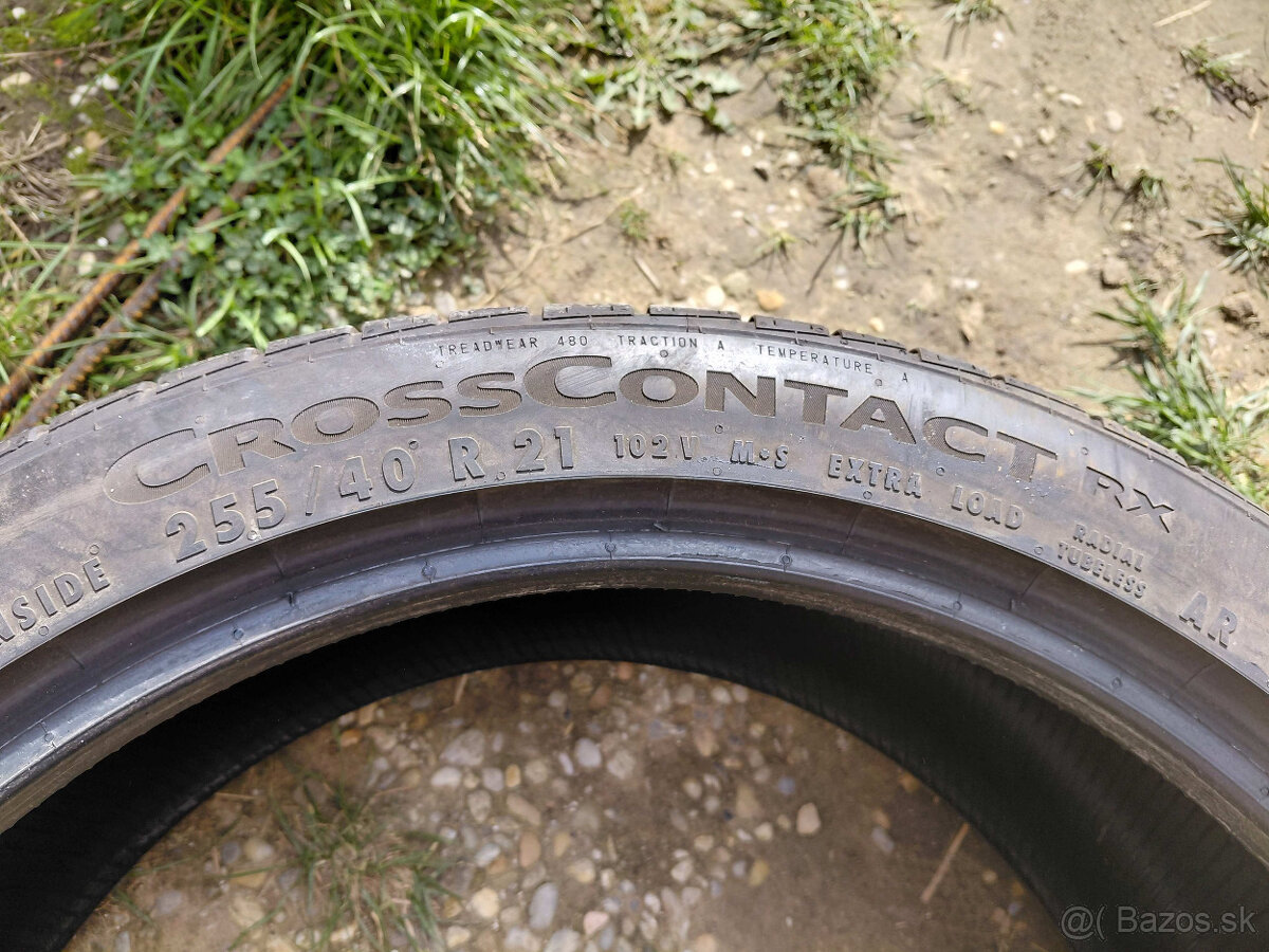 1ks Continental 255/40R21 - 3