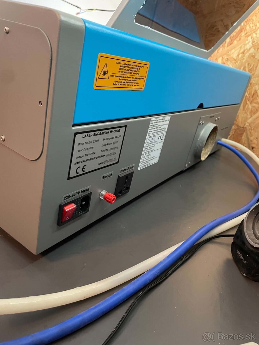 CO2 laser OMTech K40+ 40W + materiál a LED stojany - 3
