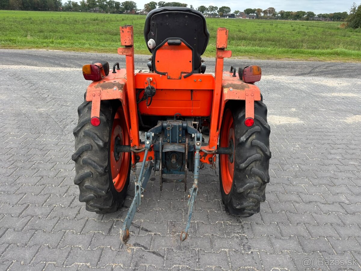 Kubota - 3