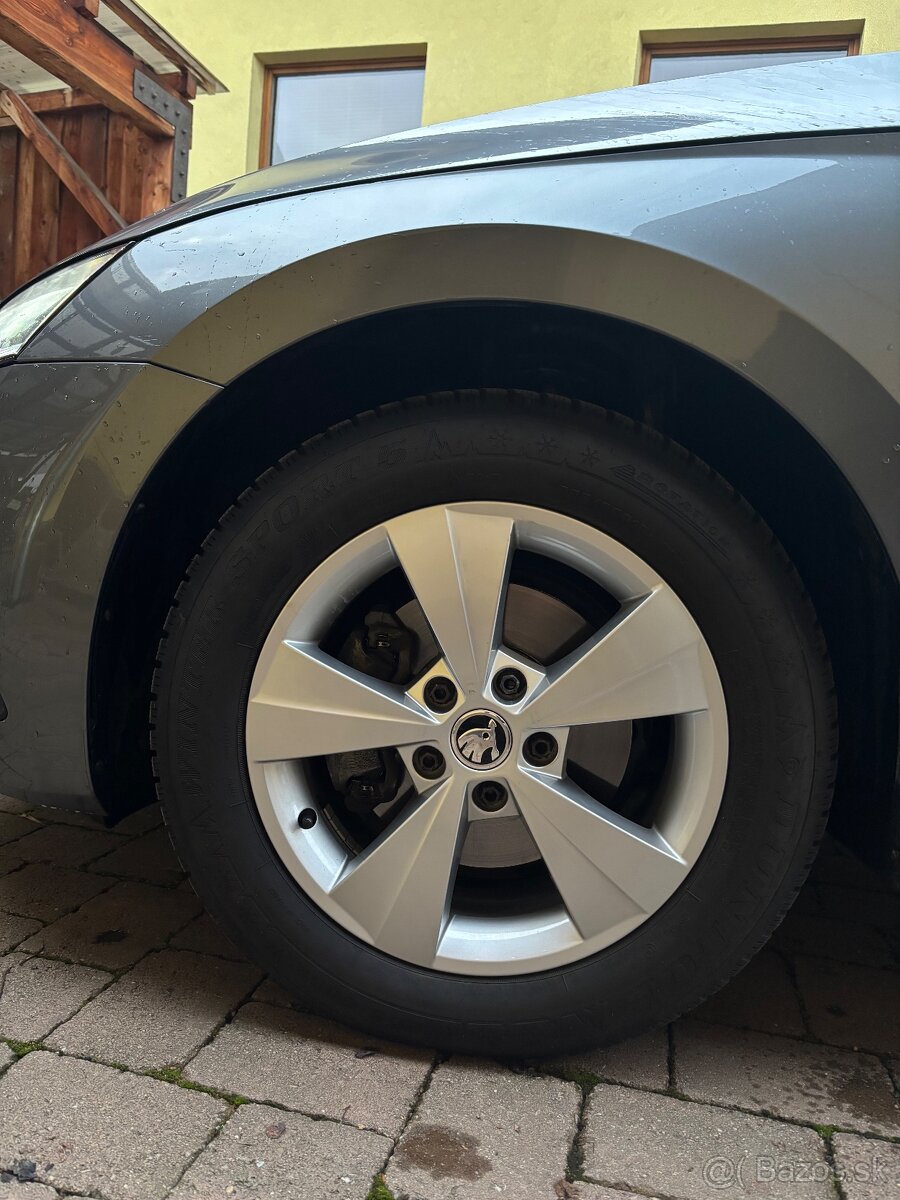 Škoda Octavia (2022) 2.0, 110kw panorama - 3