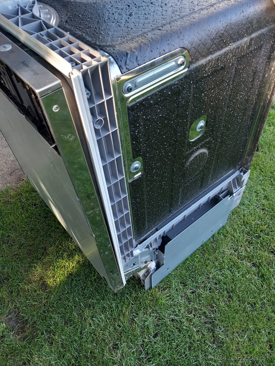 Umývačka riadu 60cm - 3