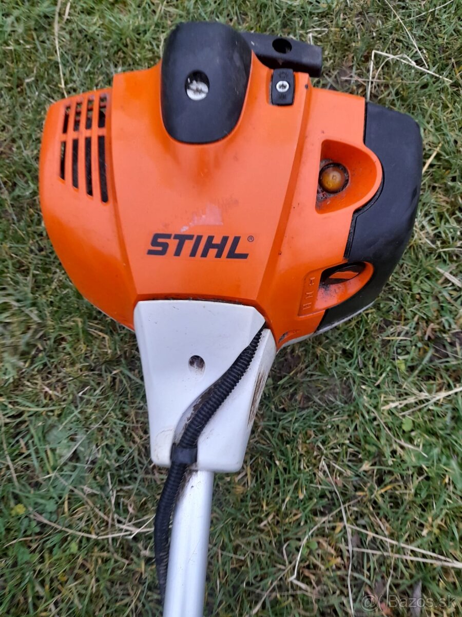 Krovinorez STIHL 240c - 3
